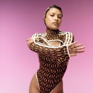 NWT Ivy Park Paradise x Adidas SZ XL reversible swimsuit and shrug